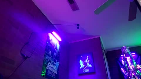 chronicvibez online show from December 17, 8:21 am