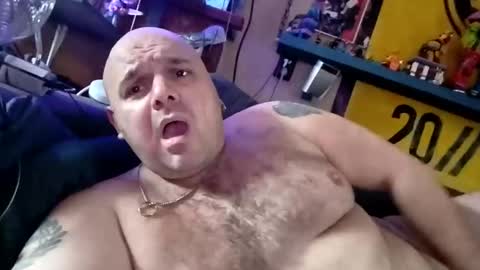 chubbyman40 online show from January 15, 9:02 am