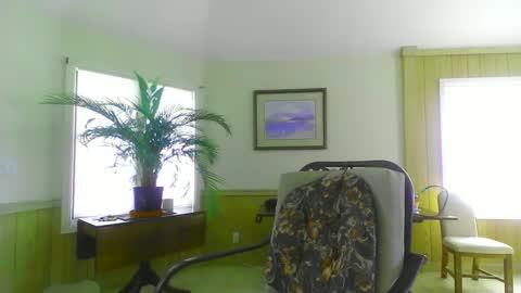 Snapshot of chuck354139 chatting on January 17, 5:20 pm chuck354139 online show from January 17, 5:20 pm