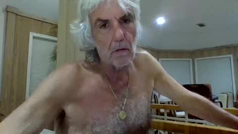 Snapshot of chuck354139 chatting on September 10, 6:23 am chuck354139 online show from September 10, 6:23 am