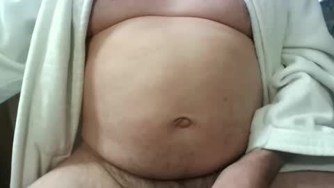 Snapshot of circus_bear chatting on January 24, 6:57 am Circus Bear online show from January 24, 6:57 am