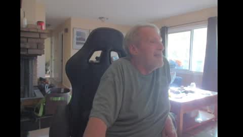 cjscout online show from September 29, 7:43 pm