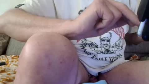 clamk454 online show from April 3, 4:04 pm