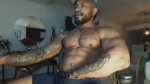 clark_strong online show from May 31, 6:09 pm