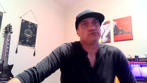 Snapshot of clintwood12 chatting on January 28, 6:05 am chad online show from January 28, 6:05 am