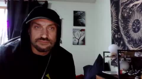 chad online show from November 12, 7:30 pm