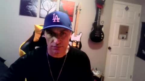 Snapshot of clintwood12 chatting on March 3, 4:45 am chad online show from March 3, 4:45 am