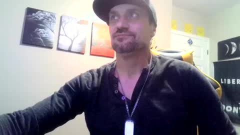 Snapshot of clintwood12 chatting on January 12, 5:45 am chad online show from January 12, 5:45 am