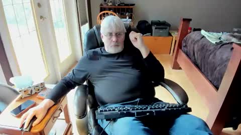 cloudalert62 online show from March 23, 7:53 pm