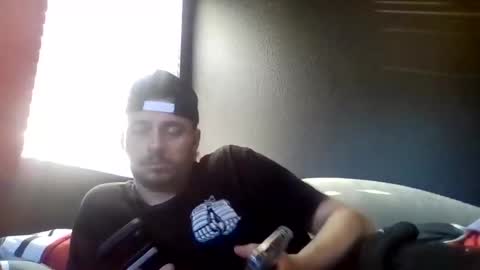 tallhungandcloudy online show from May 11, 2:45 pm