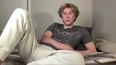 Clyde Austin online show from October 18, 2:49 am