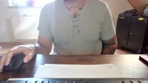 Snapshot of cock4onenight chatting on September 10, 9:08 am cock4onenight online show from September 10, 9:08 am