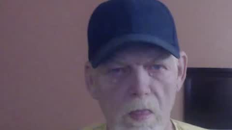 Snapshot of cockreadynow4u chatting on October 21, 5:10 am cockreadynow4u online show from October 21, 5:10 am