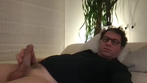 Snapshot of cocototo21 chatting on January 27, 8:49 pm cocototo21 online show from January 27, 8:49 pm