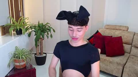 Snapshot of coddy_doll chatting on November 1, 12:15 am Coddy online show from November 1, 12:15 am