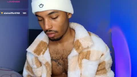 IG  online show from November 11, 11:48 am