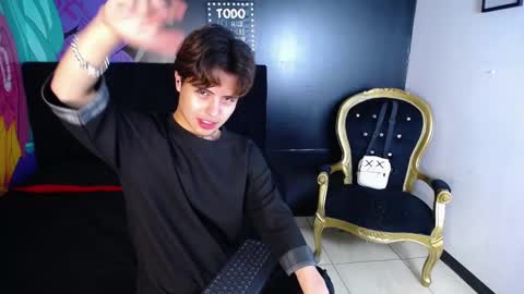 Snapshot of collinstone chatting on March 9, 8:52 pm collinstone online show from March 9, 8:52 pm