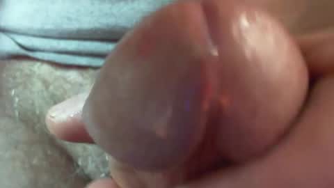 Snapshot of comox1961 chatting on February 7, 12:20 am comox online show from February 7, 12:20 am