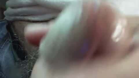 Snapshot of comox1961 chatting on October 17, 9:02 am comox online show from October 17, 9:02 am