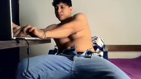 ELCONDE online show from July 29, 9:08 am