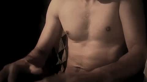 Snapshot of coolmementox chatting on January 13, 5:44 pm ChoveEnArrakis online show from January 13, 5:44 pm