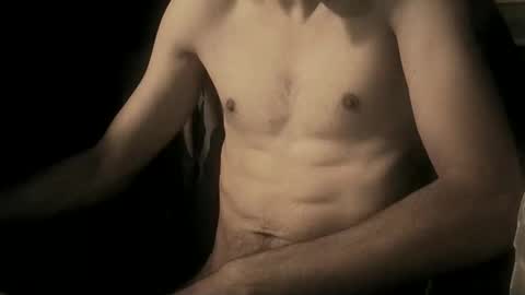 Snapshot of coolmementox chatting on October 12, 9:36 am ChoveEnArrakis online show from October 12, 9:36 am