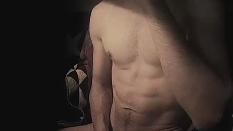 Snapshot of coolmementox chatting on December 28, 9:40 pm ChoveEnArrakis online show from December 28, 9:40 pm