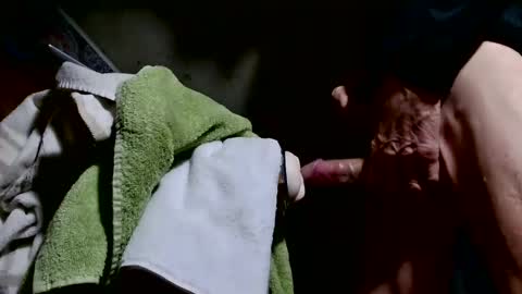 Snapshot of coozman61 chatting on September 23, 8:35 am coozman61 online show from September 23, 8:35 am