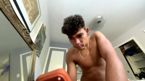 coronelking online show from November 18, 8:01 pm