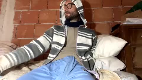 Corrado online show from January 28, 1:05 pm