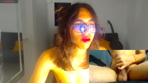 cory_hott_ online show from November 13, 8:35 pm