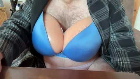 Counrt1234 online show from July 11, 11:23 am