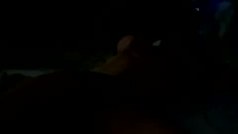 Snapshot of cozyfrozycool chatting on October 30, 10:22 pm Milkyway Gun21 online show from October 30, 10:22 pm