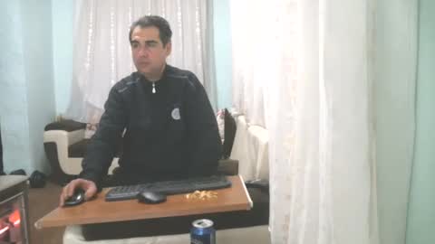 Snapshot of crazy____boy09 chatting on January 1, 8:37 pm crazy____boy09 online show from January 1, 8:37 pm