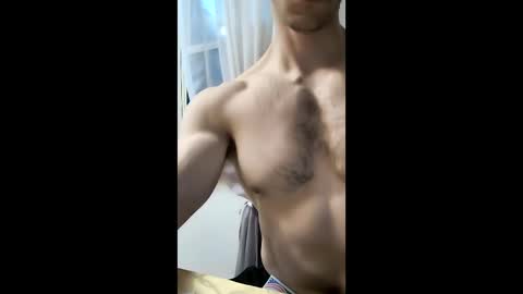 creamguzzle online show from March 28, 11:27 pm