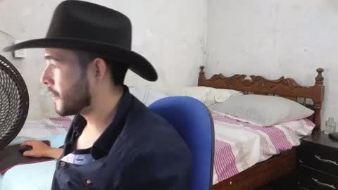 cris_simons online show from January 23, 12:14 am