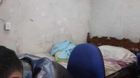 cris_simons online show from December 15, 3:24 am