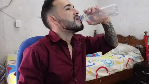 cris_simons online show from December 22, 7:10 pm