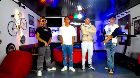 crismens online show from May 22, 9:09 pm