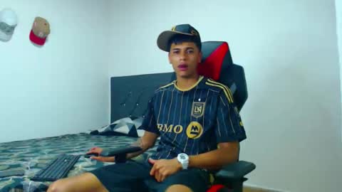 cristian online show from March 8, 6:17 am