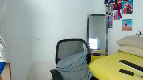 Cristofer online show from March 7, 1:42 am