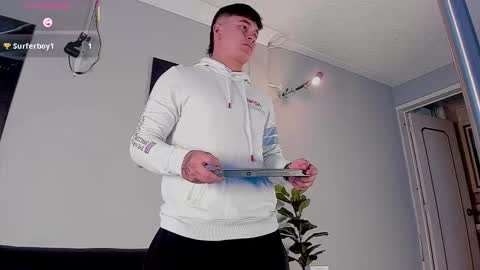 Cristopher online show from March 24, 2:55 pm