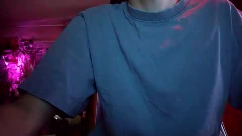 crock799763 online show from May 28, 8:34 am