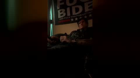 crowken33565280 online show from April 5, 9:11 pm