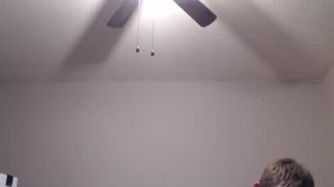 Crownandkat online show from January 11, 5:44 am