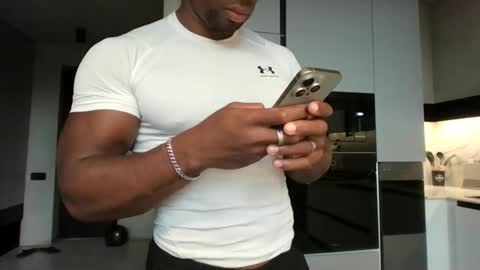 cruelworldxxx online show from February 12, 11:33 pm