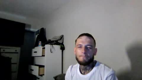 cruz815 online show from April 19, 5:18 am