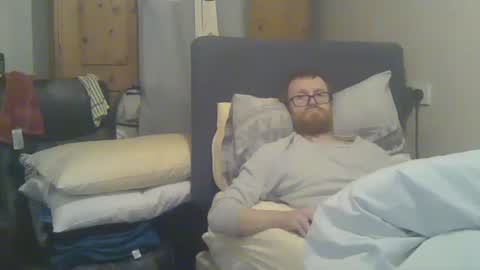 chris online show from November 21, 12:42 am