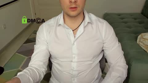 buddy online show from April 4, 10:45 am