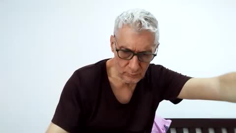 BIG UNCUT HARD COCK online show from May 27, 1:57 am
